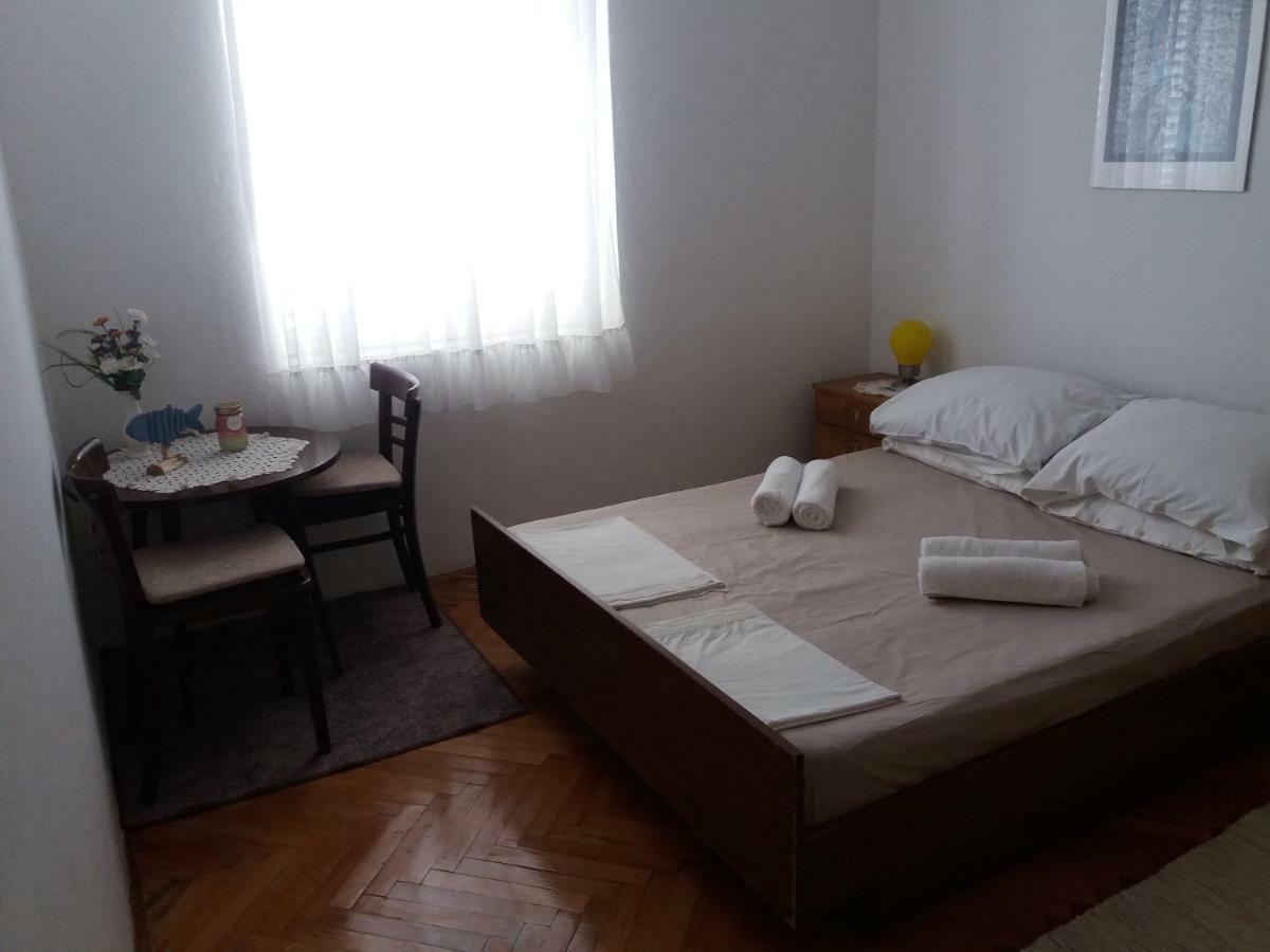 Apartman Nona Povljana Εξωτερικό φωτογραφία