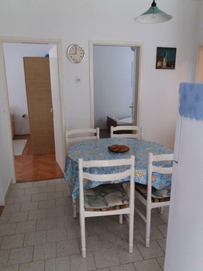 Apartman Nona Povljana Εξωτερικό φωτογραφία